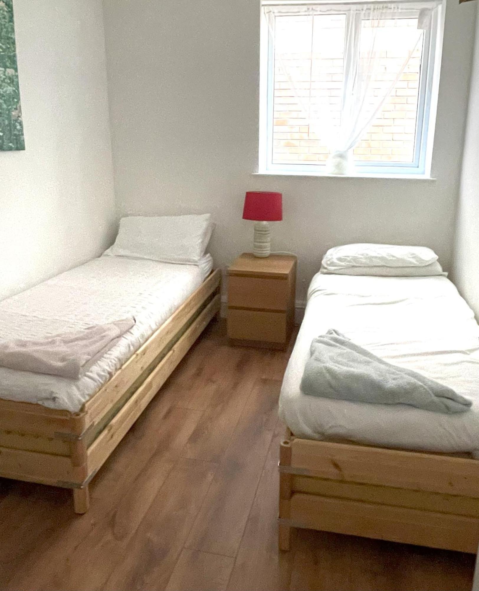 1 Fitzhamon Embankment Apartments Opposite Principality Stadium - Long Stay Offer Cardiff Dış mekan fotoğraf