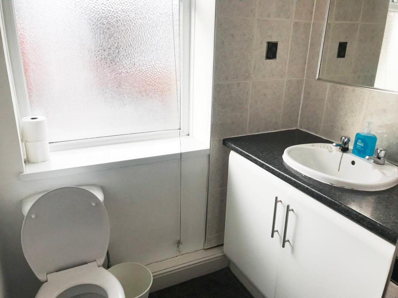 1 Fitzhamon Embankment Apartments Opposite Principality Stadium - Long Stay Offer Cardiff Dış mekan fotoğraf
