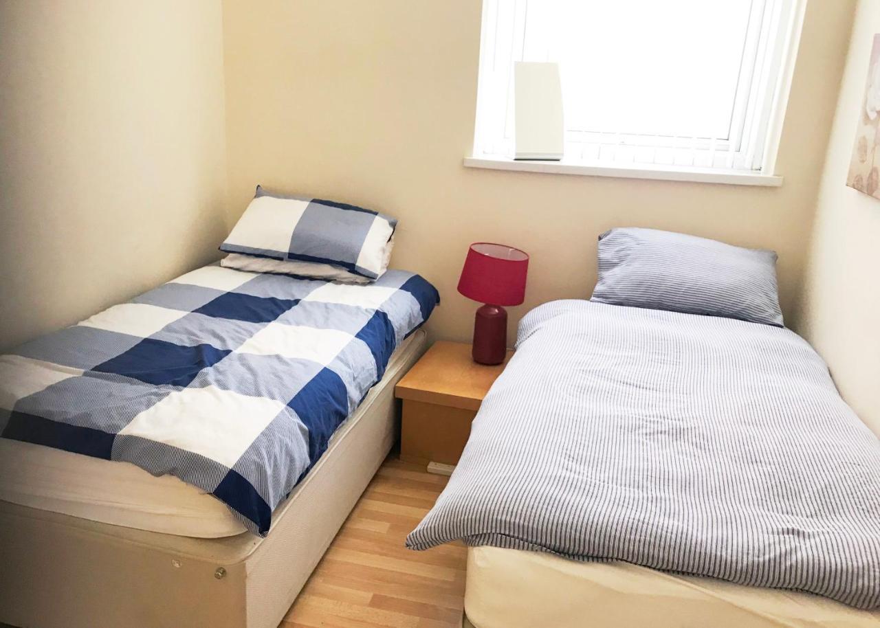 1 Fitzhamon Embankment Apartments Opposite Principality Stadium - Long Stay Offer Cardiff Dış mekan fotoğraf